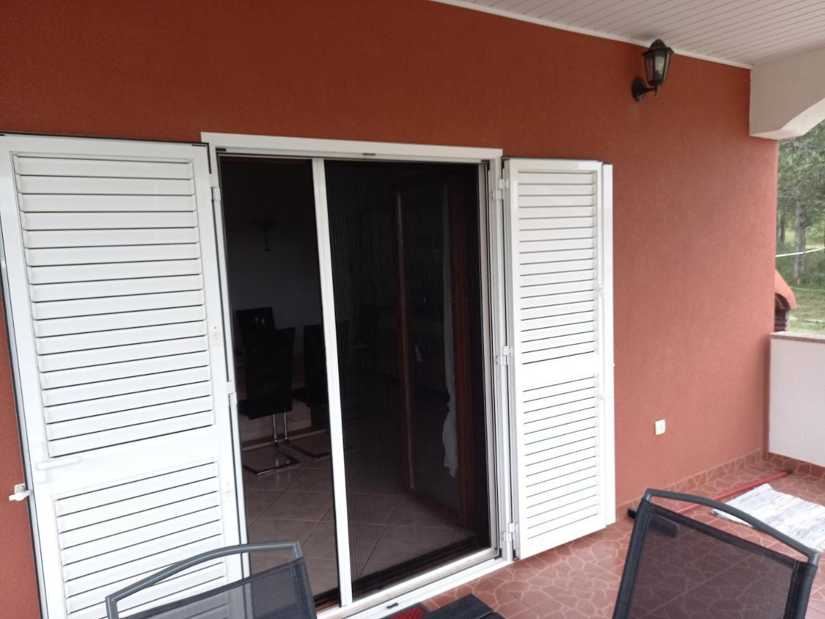 Vacation Home Katarina Nin Luaran gambar